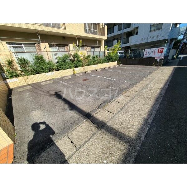 24/30 駐車場