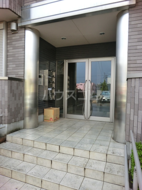 2/10 エントランス