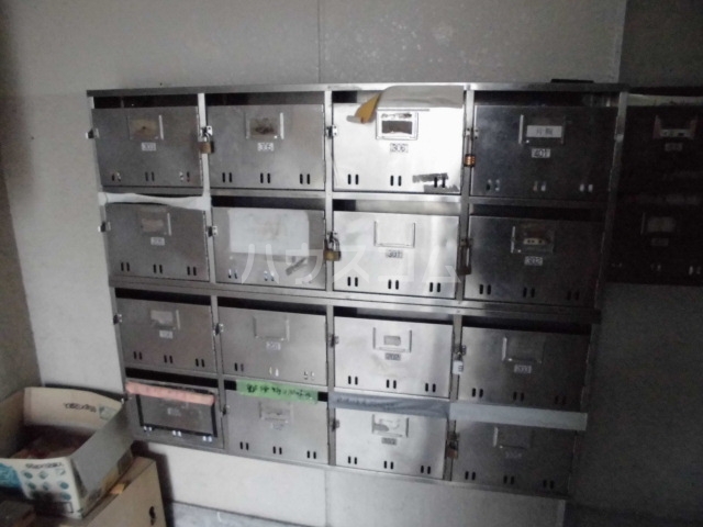 2/5 エントランス