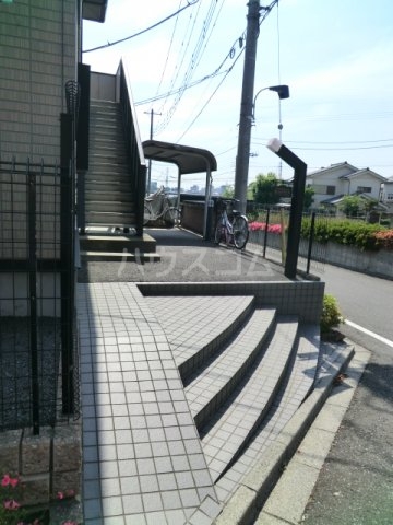 19/23 駐車場