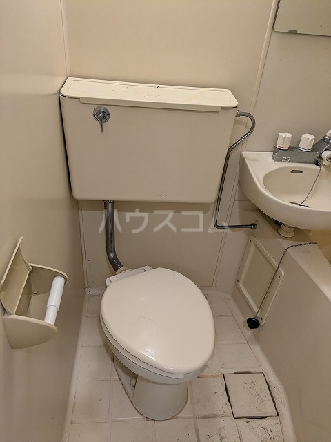 18/30 トイレ