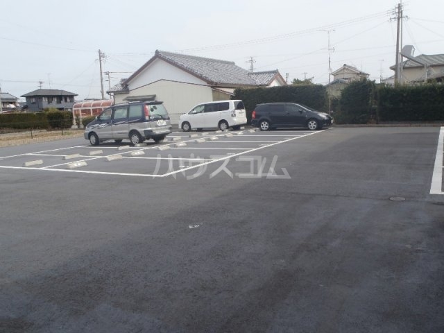 15/21 駐車場