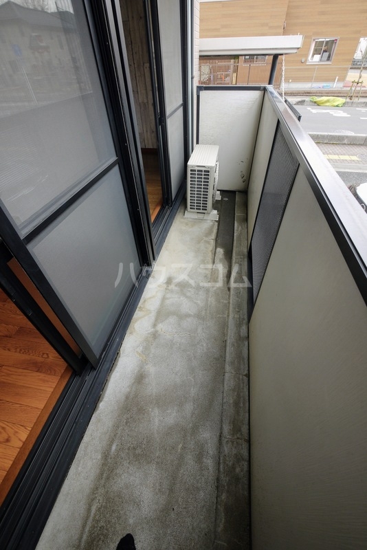 19/30 バルコニー