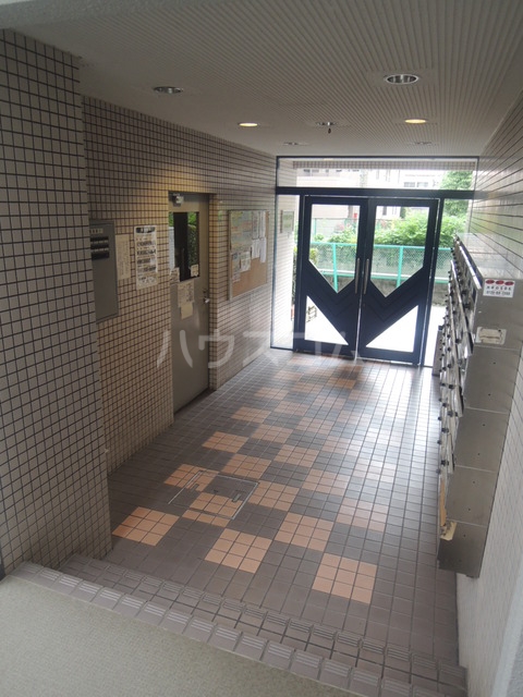 9/10 エントランス