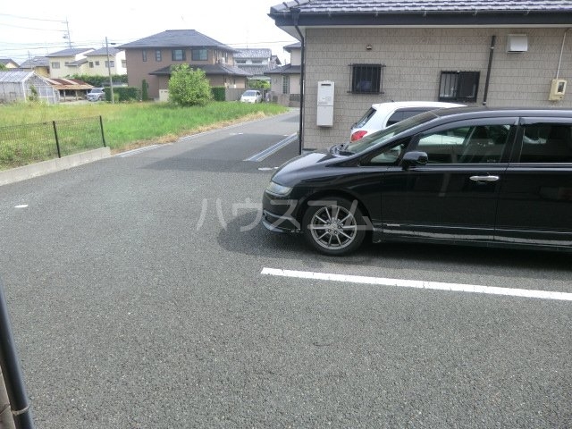 22/29 駐車場