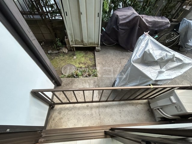 17/23 バルコニー