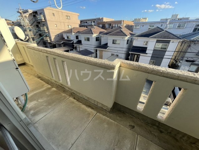 21/30 バルコニー