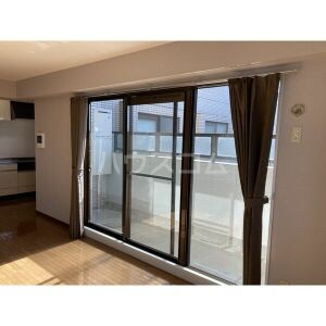 13/22 バルコニー