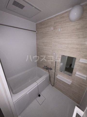 16/30 浴室