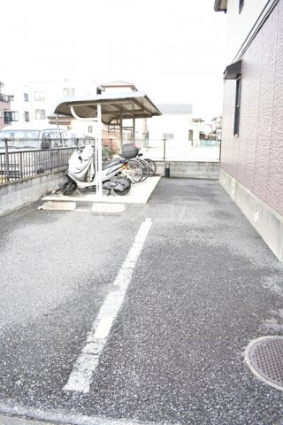15/22 駐車場