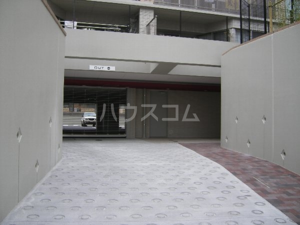 16/24 駐車場