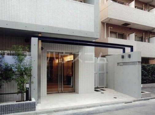 15/24 エントランス