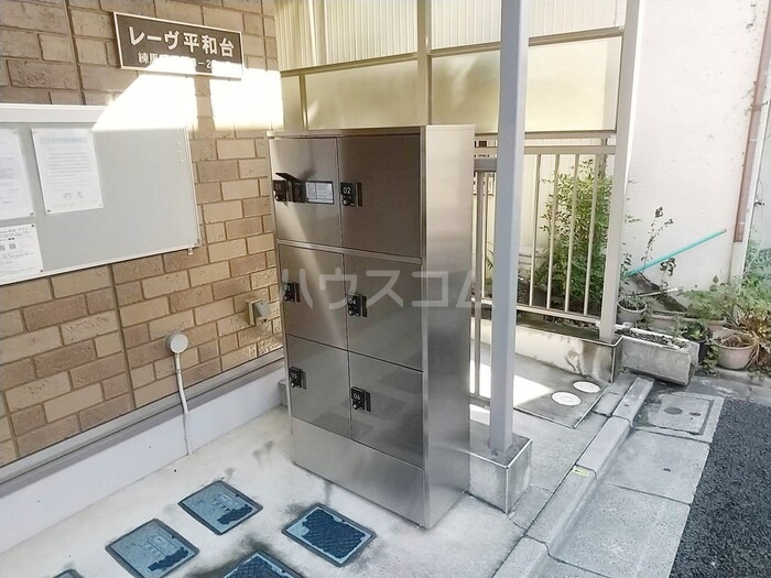 20/26 エントランス