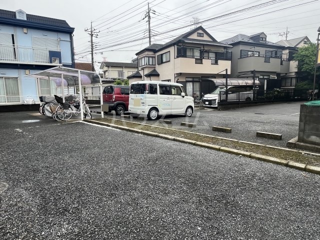 21/24 駐車場