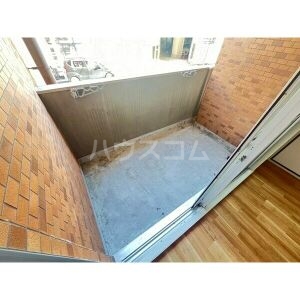 13/25 バルコニー