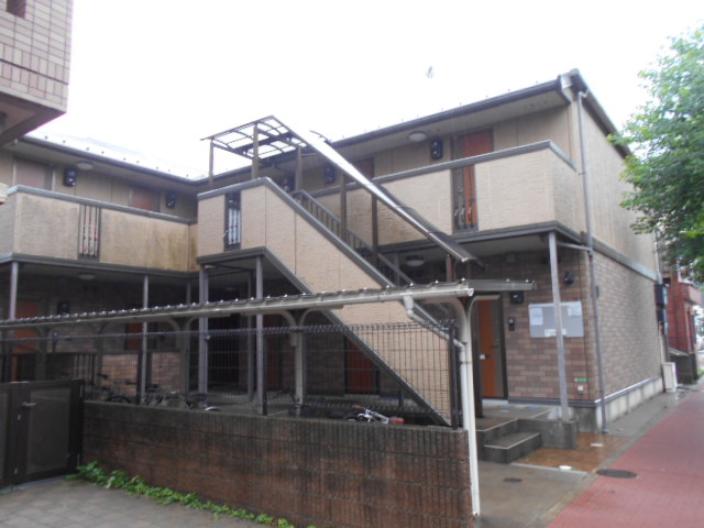 19/24 エントランス