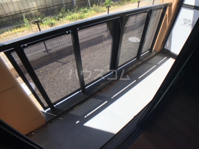 21/24 バルコニー