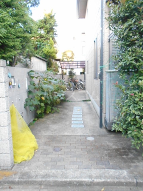 3/5 エントランス