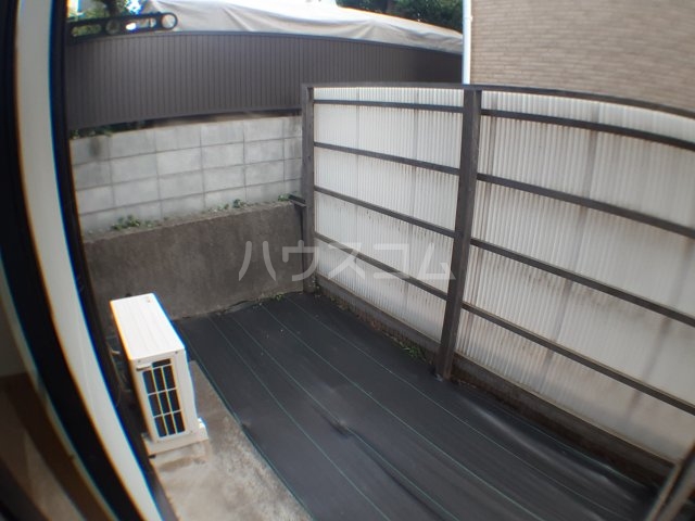 16/27 バルコニー
