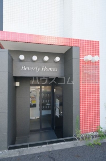 17/18 エントランス