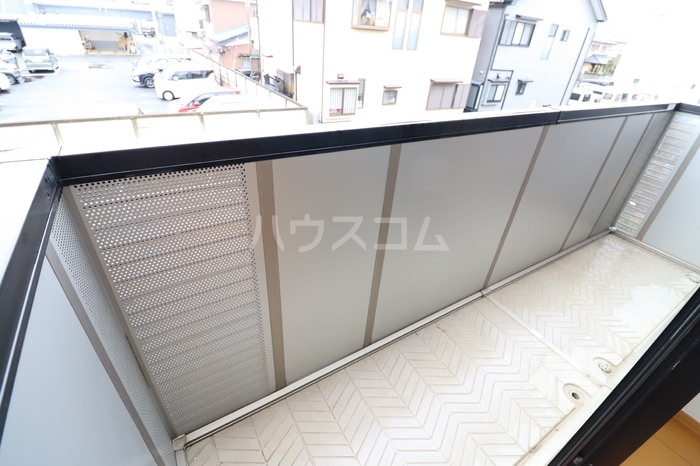15/28 バルコニー