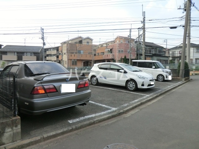 19/21 駐車場