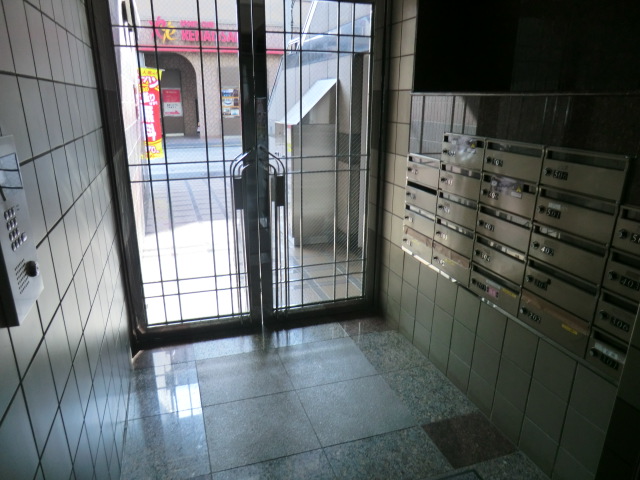 2/10 エントランス