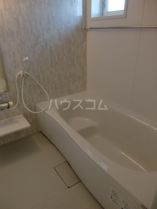 14/25 浴室