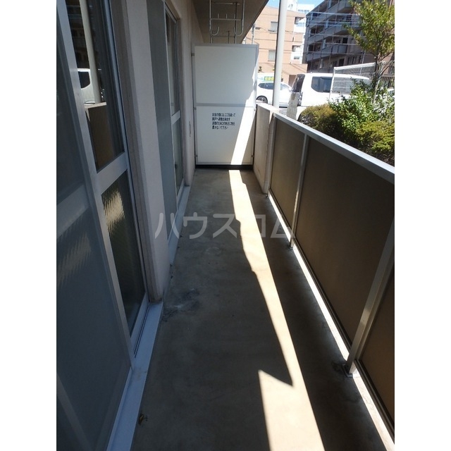 19/30 バルコニー