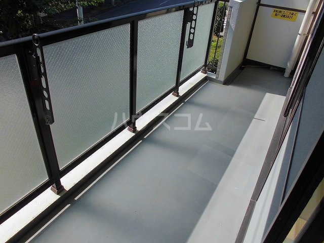 25/30 バルコニー