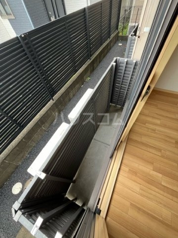 20/30 バルコニー