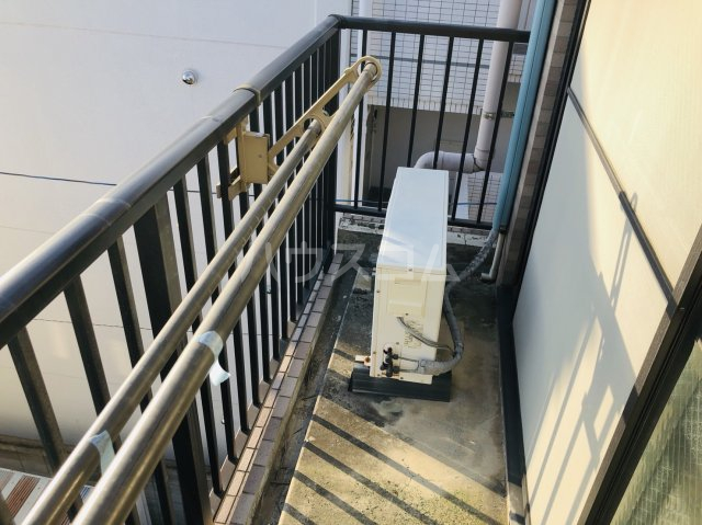 19/30 バルコニー