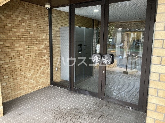 3/8 エントランス