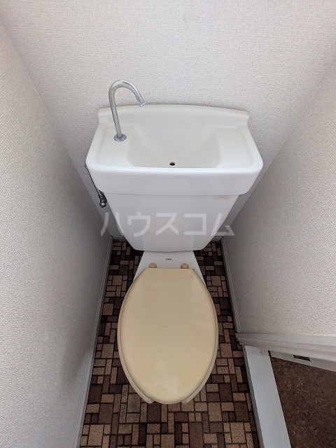 21/30 トイレ