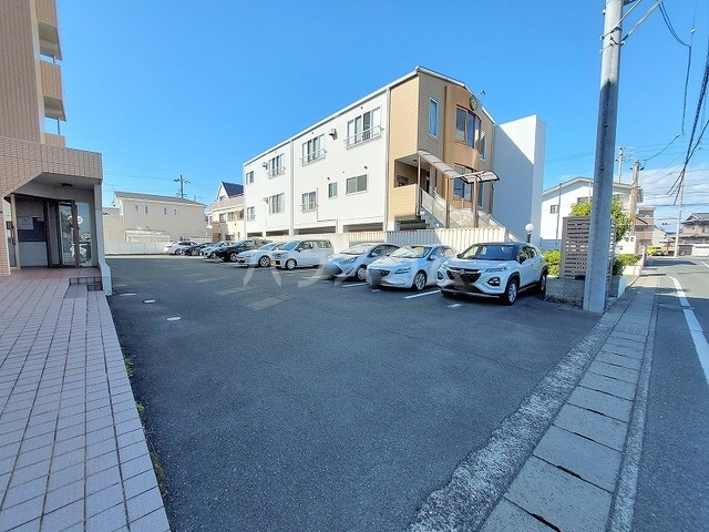10/20 駐車場
