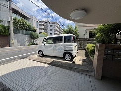 22/30 駐車場