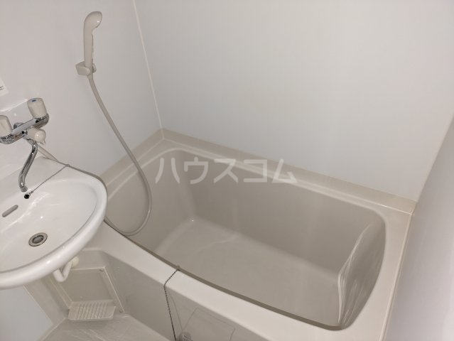 15/27 浴室