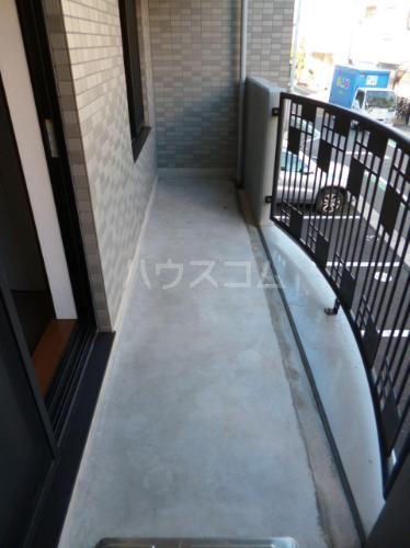 13/25 バルコニー