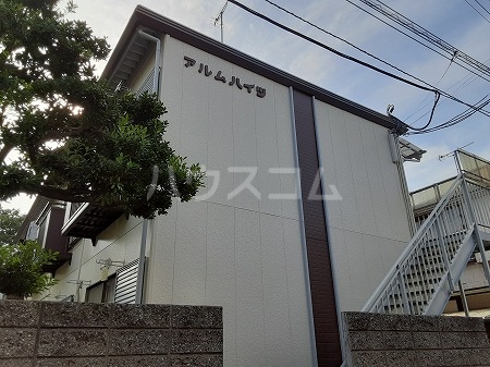 17/27 エントランス