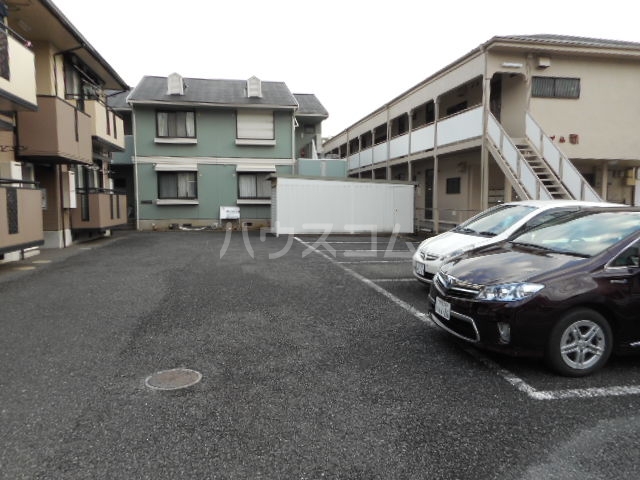 17/23 駐車場