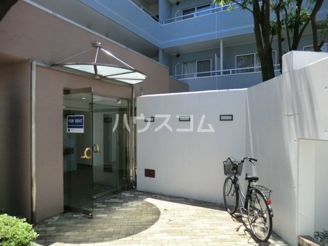 15/25 エントランス