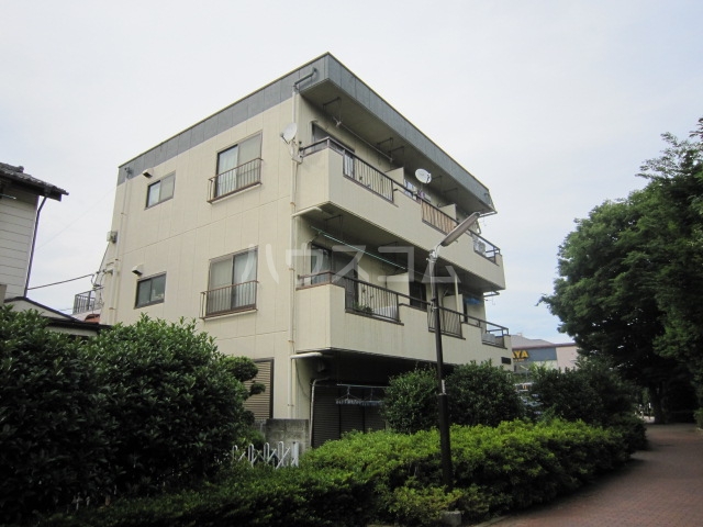 21/23 エントランス