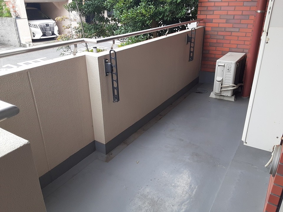 20/30 バルコニー