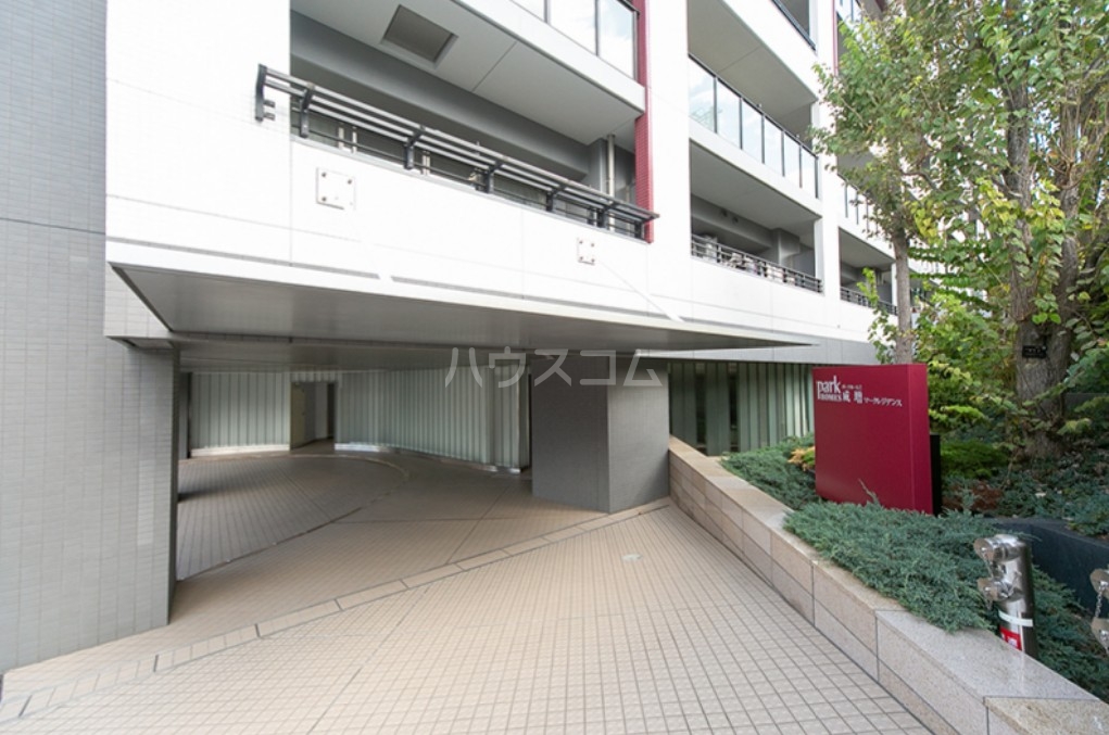 15/16 エントランス