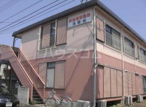 26/30 エントランス