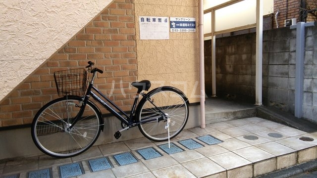 28/30 エントランス