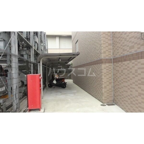 19/29 エントランス