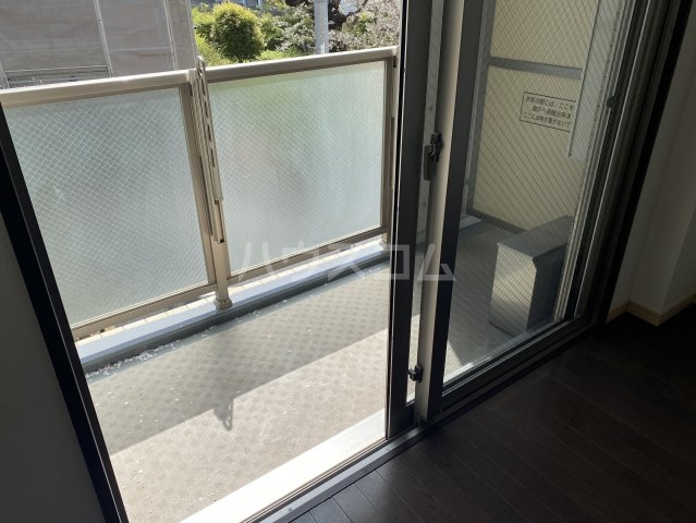 20/30 バルコニー