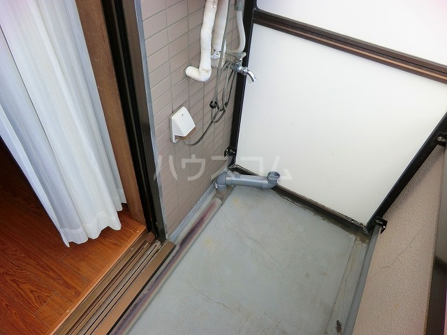 20/30 バルコニー