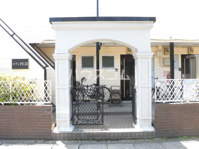 20/22 エントランス